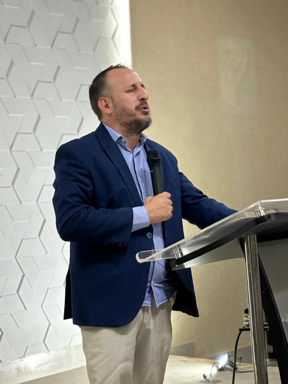 Pr. Maicon Ullrich